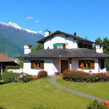 Villa Palma Colico Eksteriør bilde