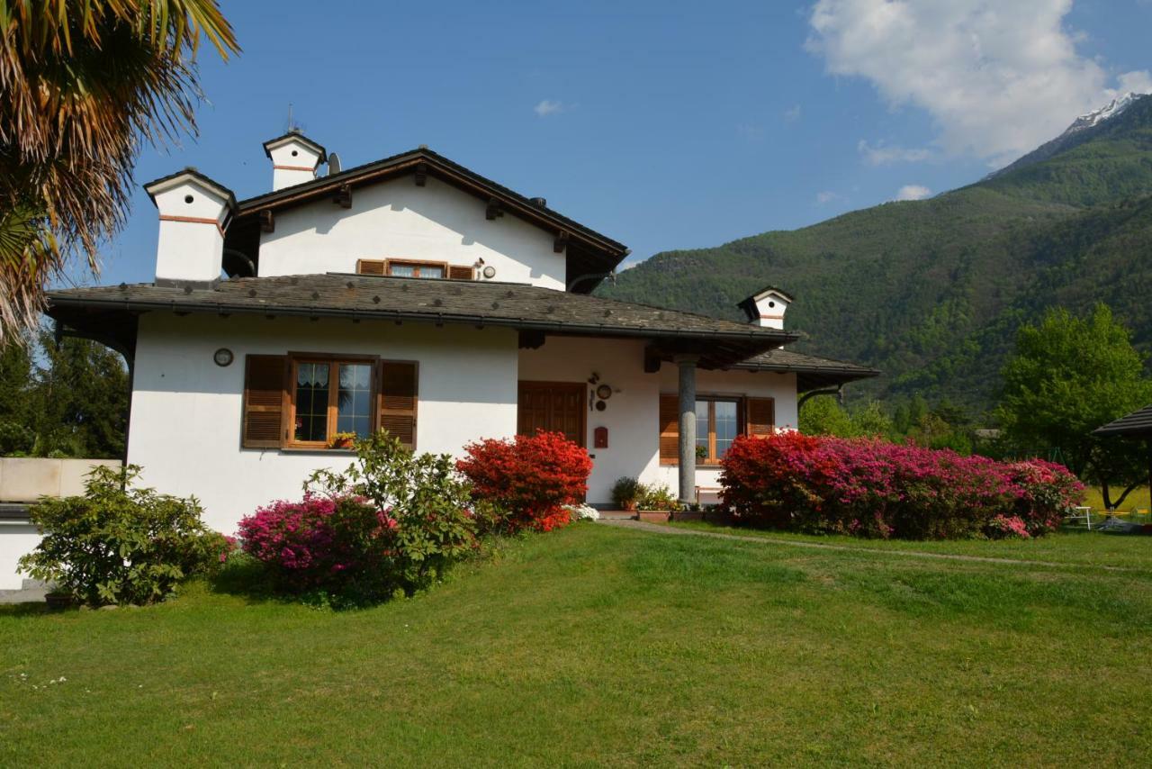 Villa Palma Colico Eksteriør bilde